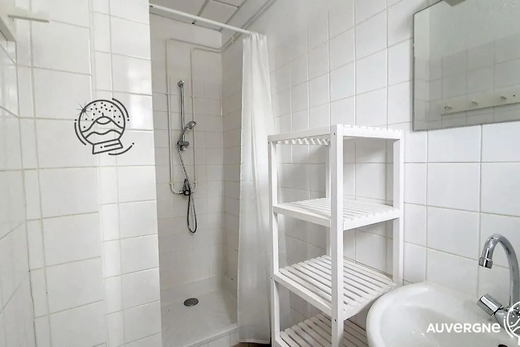 Le Poulailler Villa Murol 0*,  France